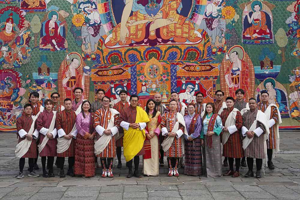 Royal Recognition for Tit Tar Healers