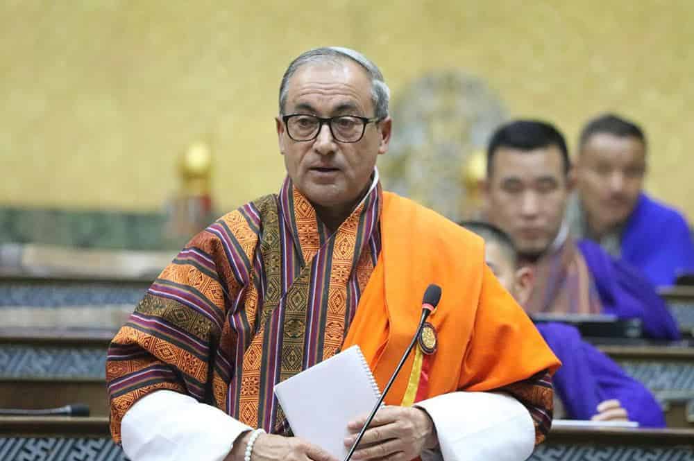 Gulf Conflict Highlights Bhutan's Job Reliance
