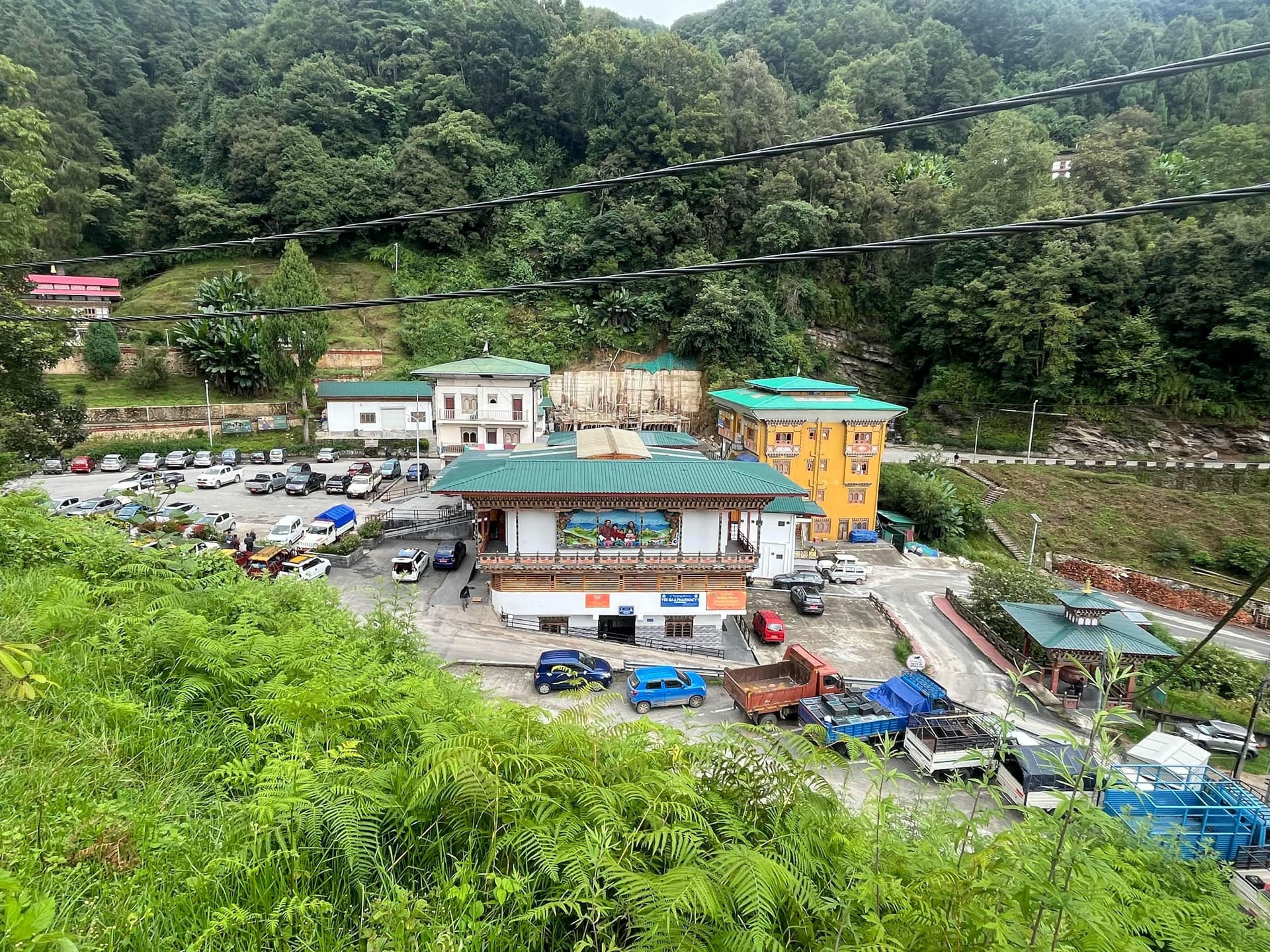 Trongsa's 10-Minute Economy: Capitalizing on Transit Traffic