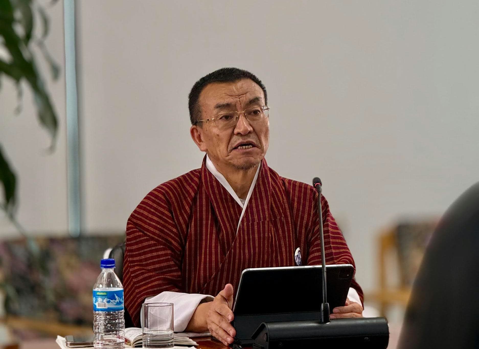 Bhutan's Foreign Reserves Exceed Safety Thresholds