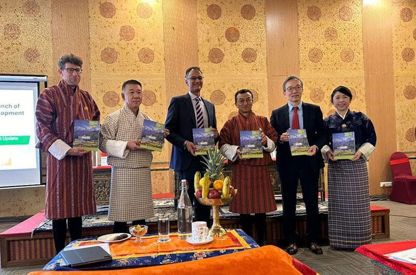 Bhutan's Economy Set for Robust Growth 🌟