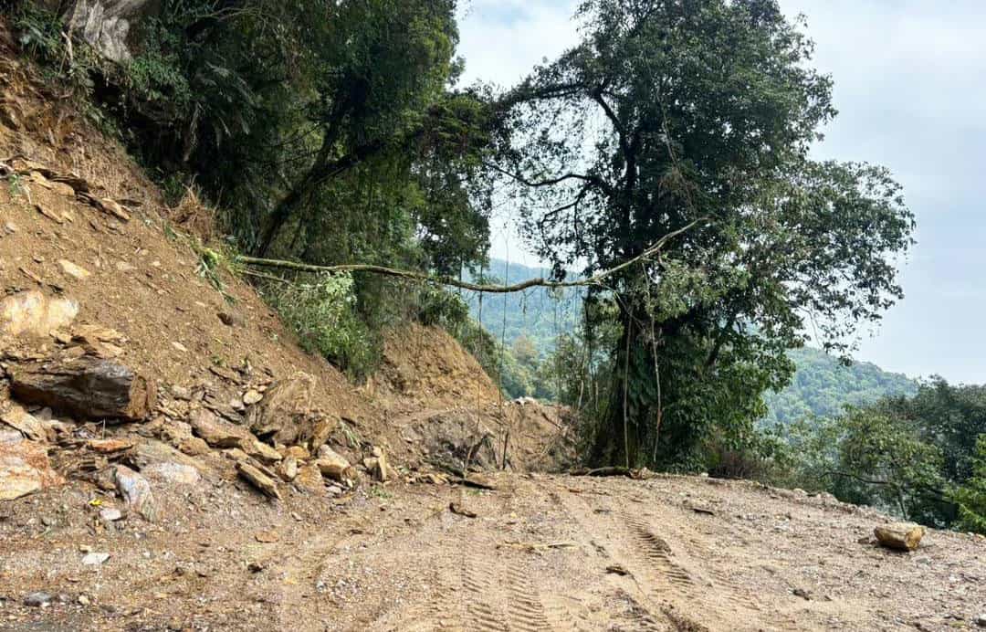 Bhutan's Connectivity Challenges in a Warming World